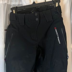 Perfect Moment Ski Pants Kid’s Size 10 Black